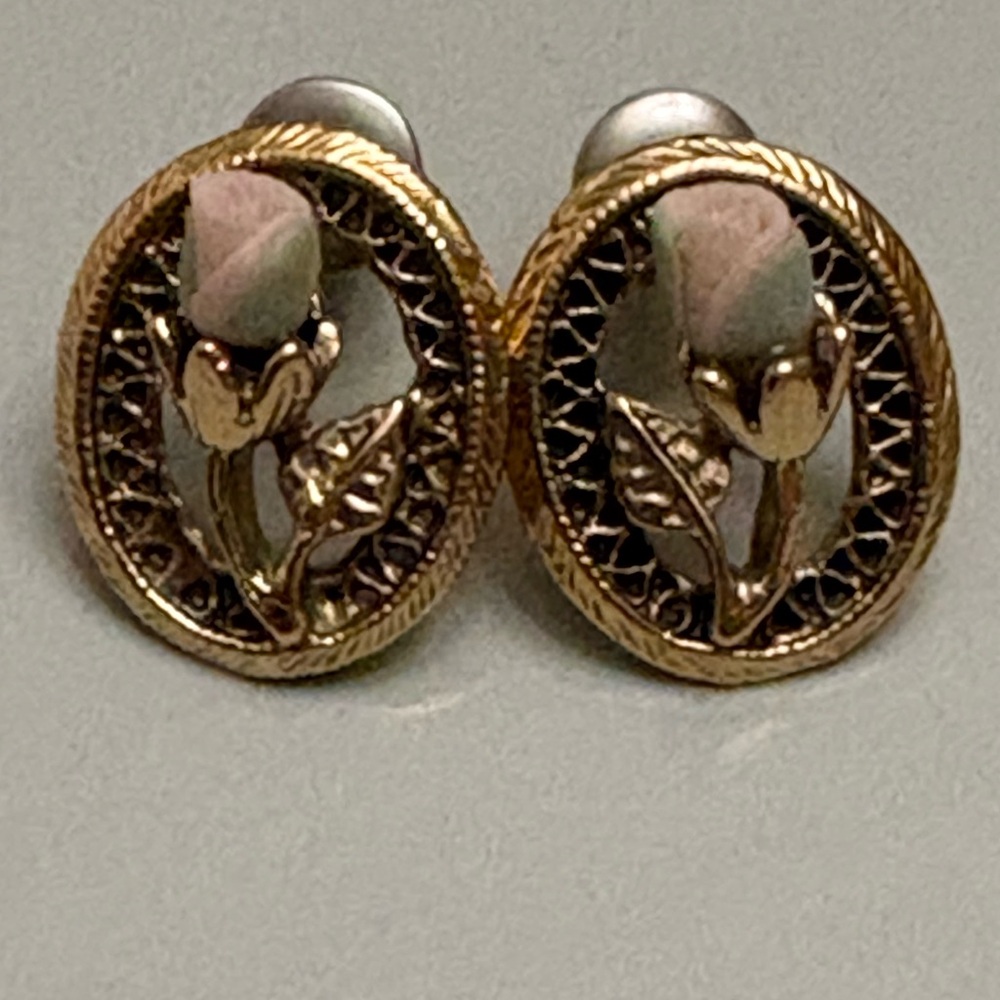 Vintage Floral Earrings